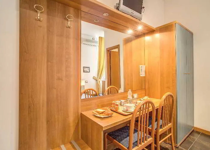 Otel Marcantonio 2*